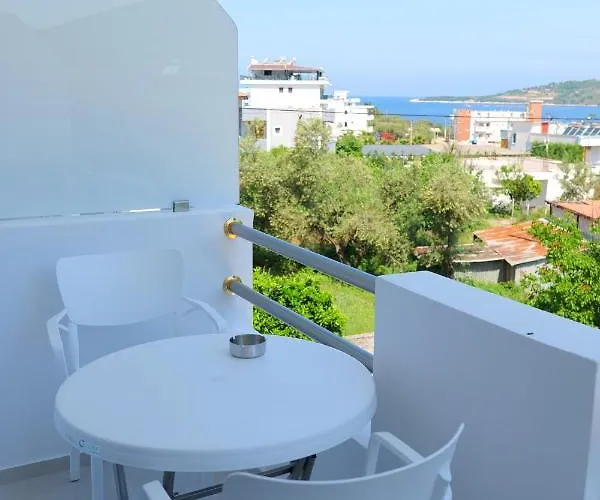 Iljo Apartments